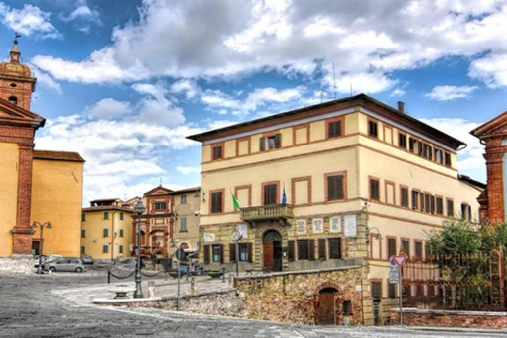 Il Mercato - Appartamento Con Vista Sinalunga Buitenkant foto